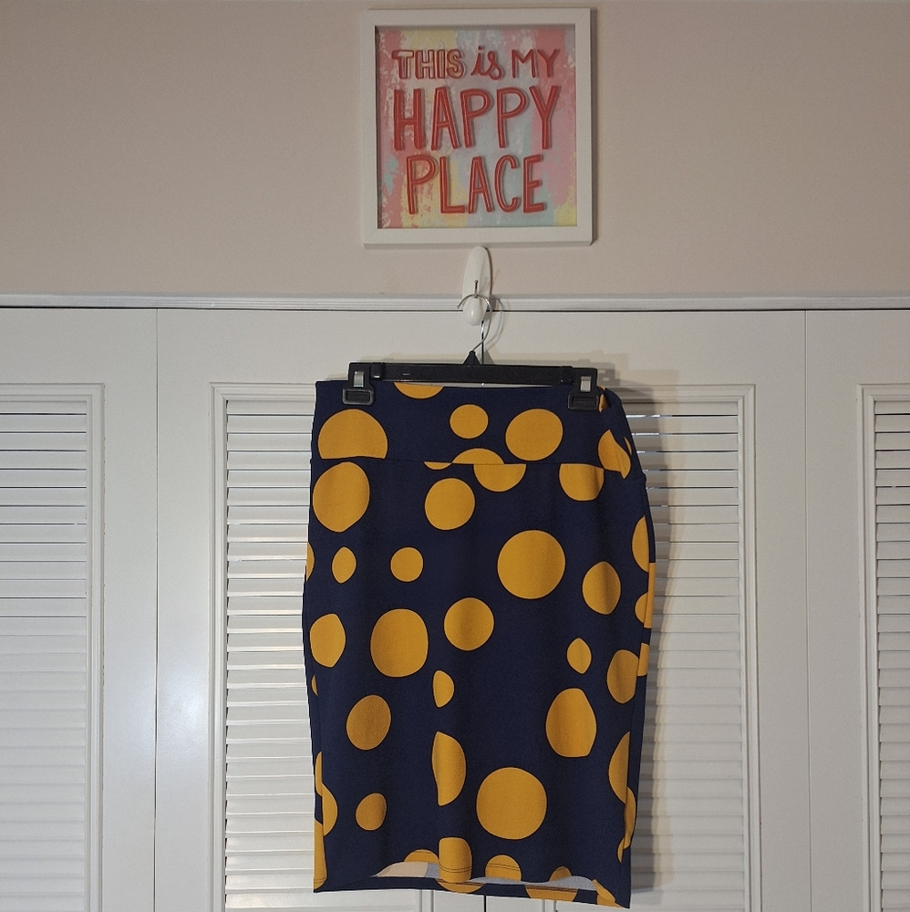 LuLaRoe Cassie Mustard Yellow and Blue Polka-dot Skirt Size 2XL